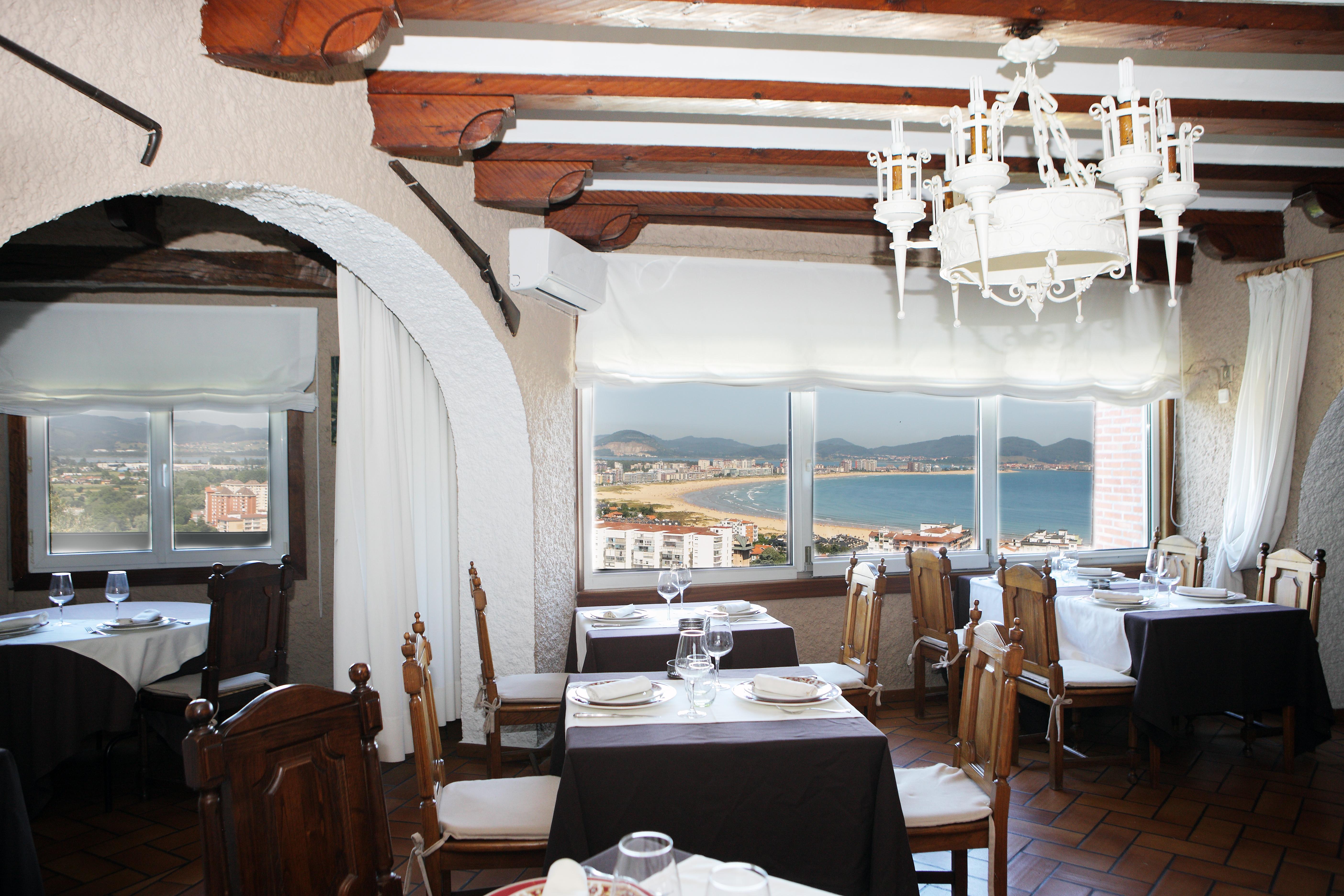Hotel Restaurante Risco لاريدو المظهر الخارجي الصورة