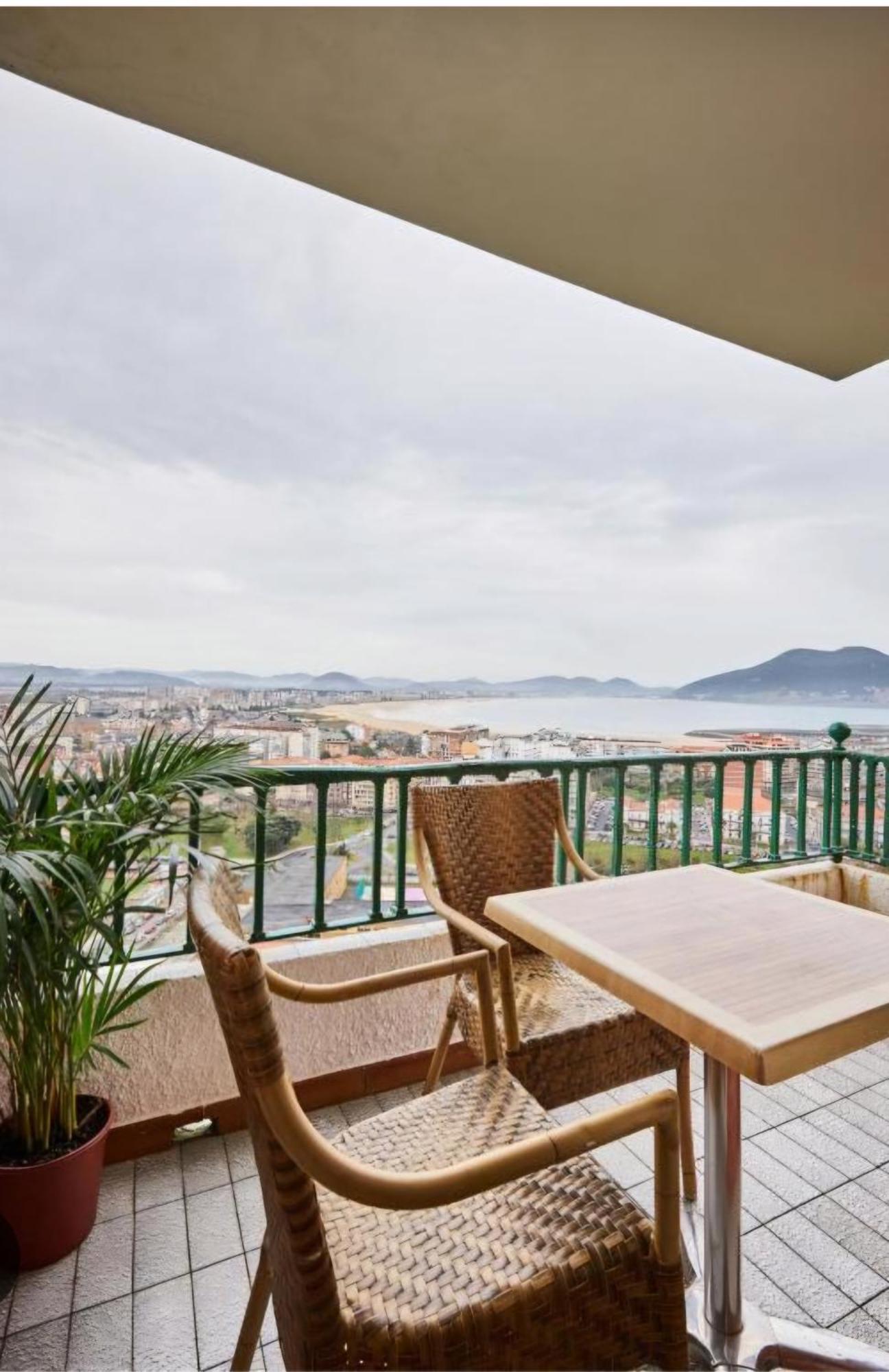 Hotel Restaurante Risco لاريدو المظهر الخارجي الصورة
