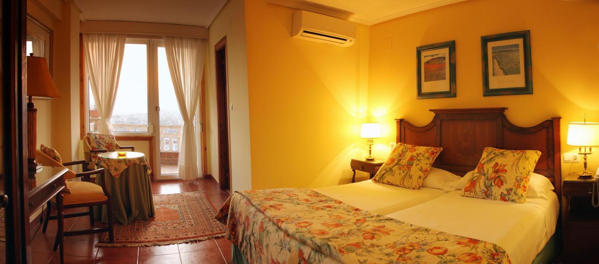 Hotel Restaurante Risco لاريدو المظهر الخارجي الصورة