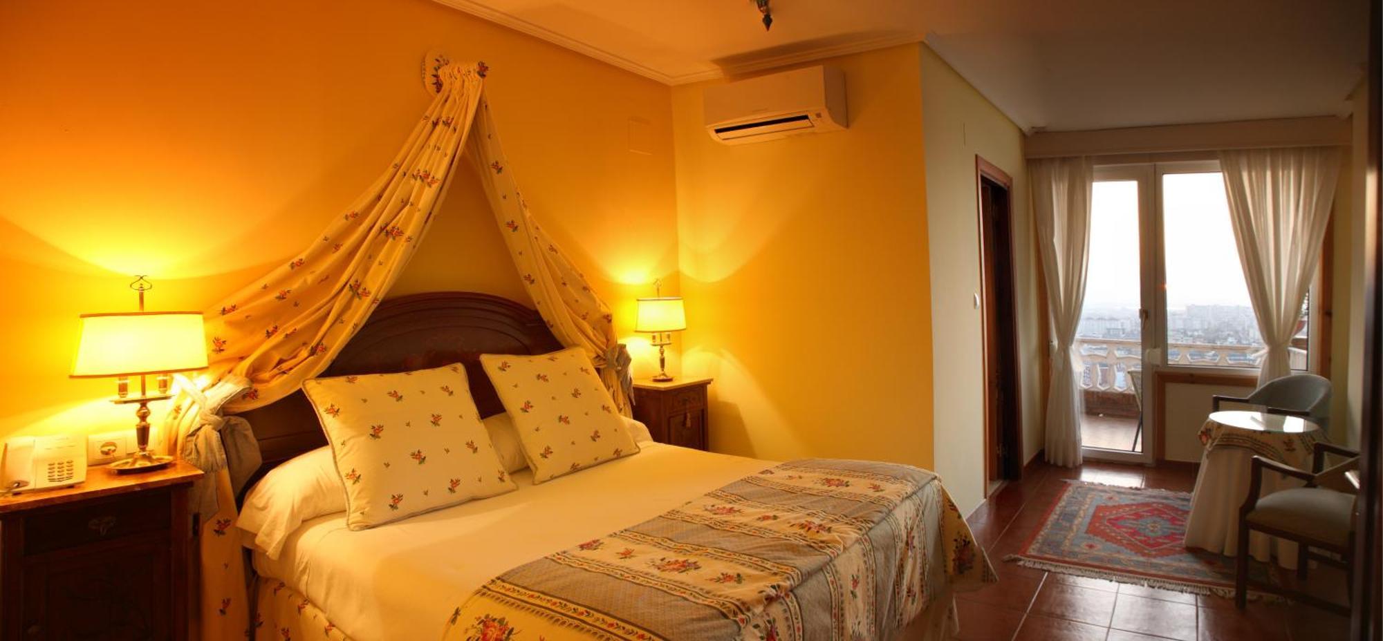 Hotel Restaurante Risco لاريدو المظهر الخارجي الصورة